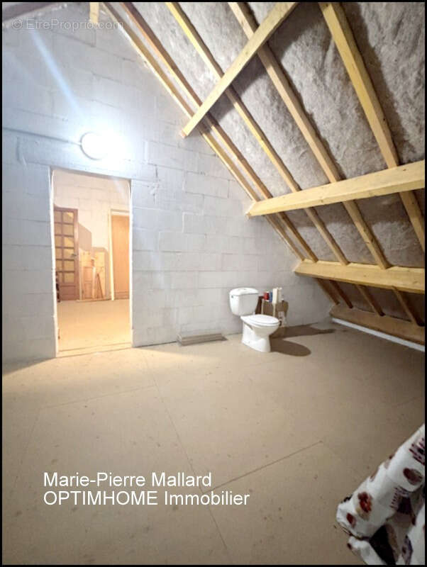 Maison familiale de 6 pièces THAURON (23) - photo 48