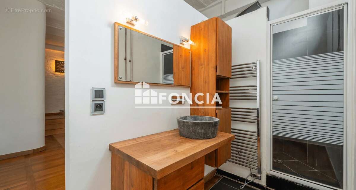 Appartement à MONTROUGE