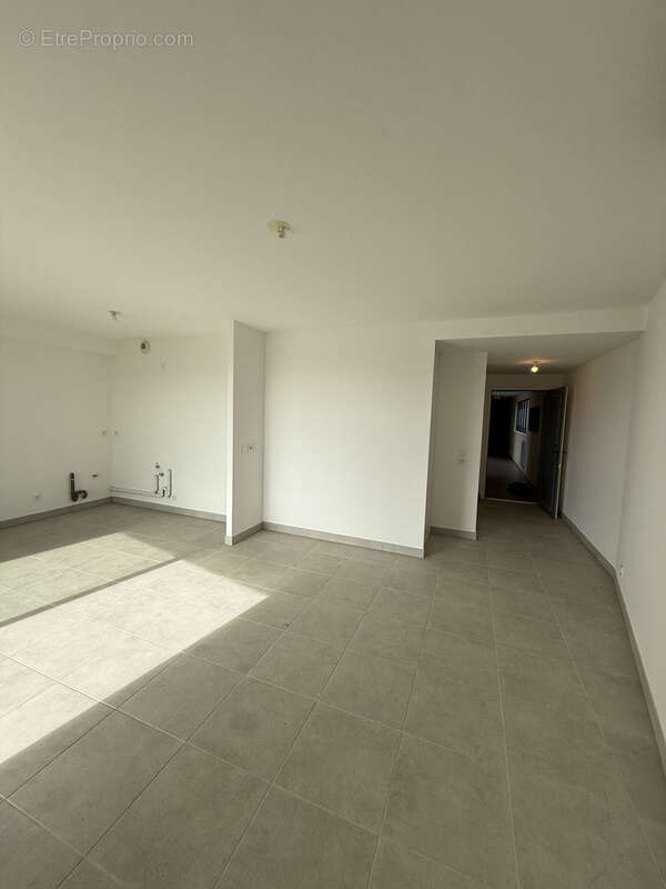 Appartement à LA LONDE-LES-MAURES
