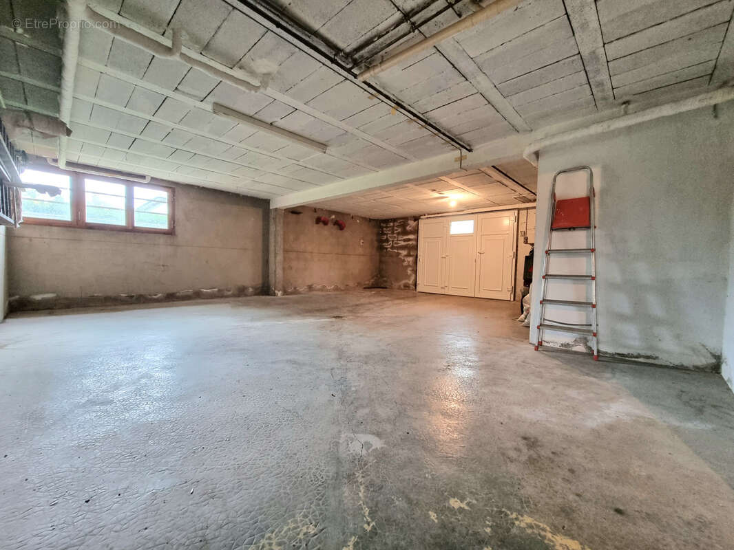 Maison à CHATEAU-SALINS