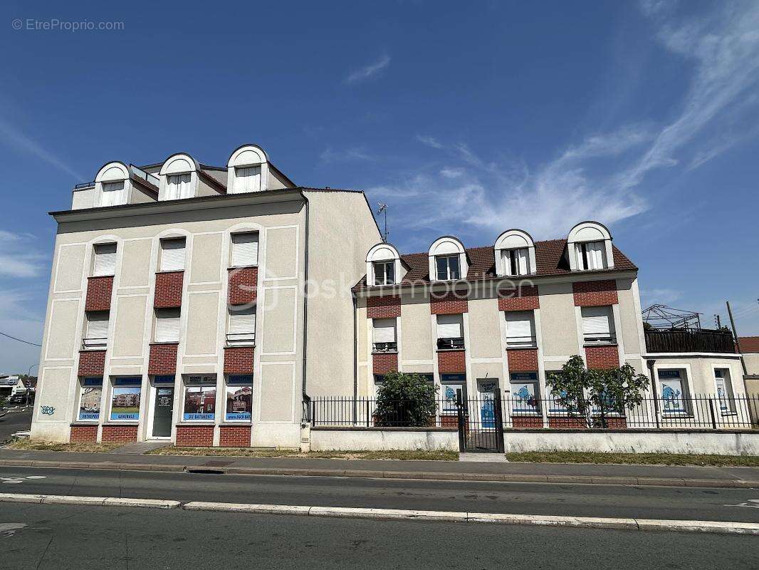 Appartement à CHENNEVIERES-SUR-MARNE