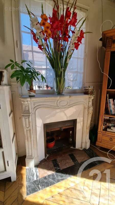 Maison à SAINT-MAUR-DES-FOSSES