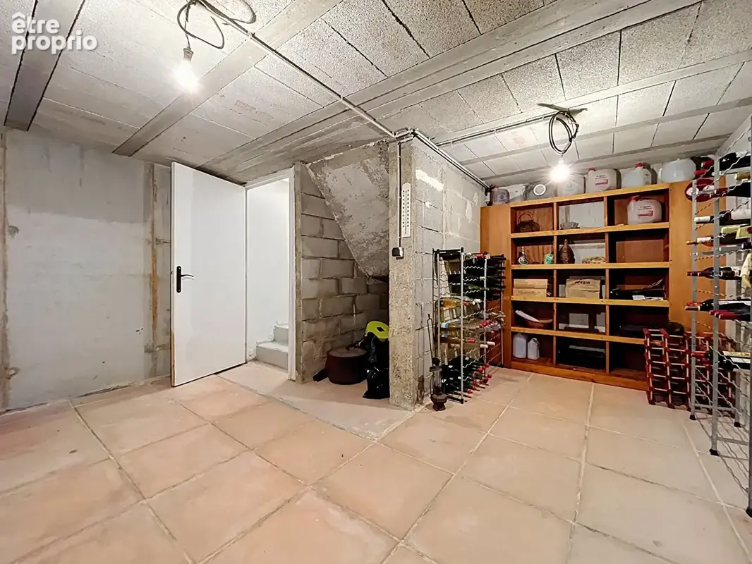 Villa d'architecte de 240m² avec piscine sur terrain de 3000m² - photo 21