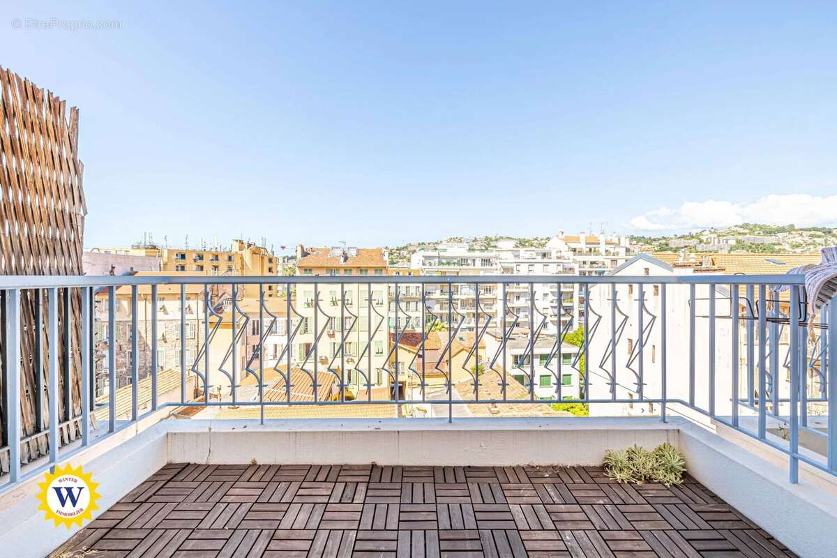 Appartement à NICE