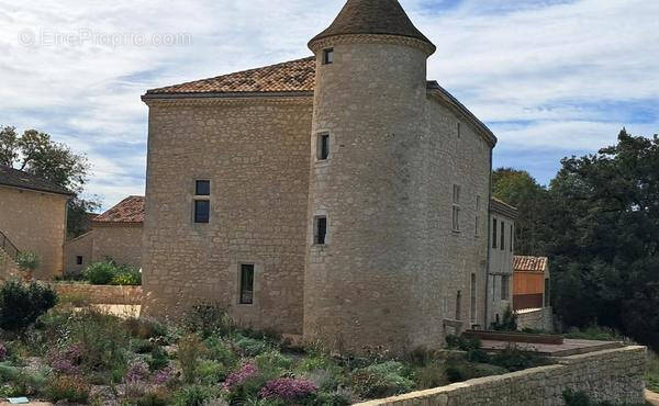 Maison à SAINT-CREAC