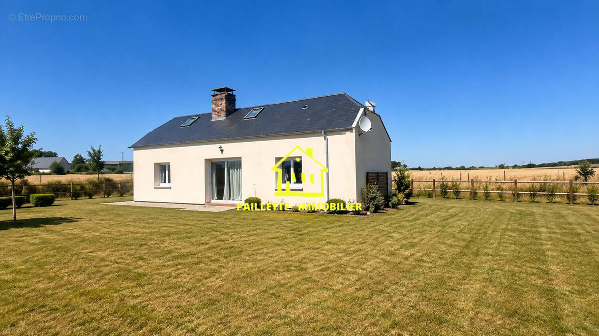 Maison à EPREVILLE