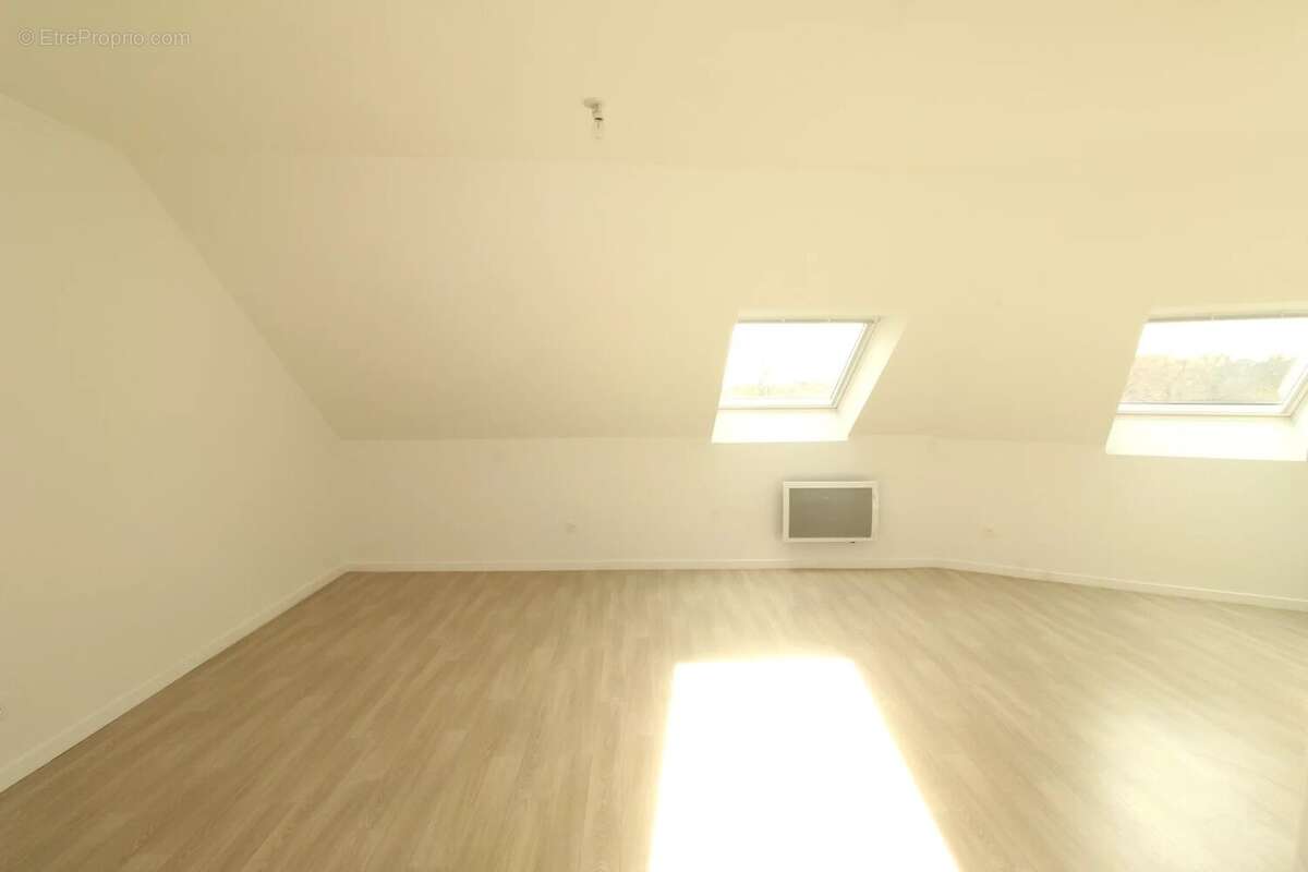 Appartement à NANDY