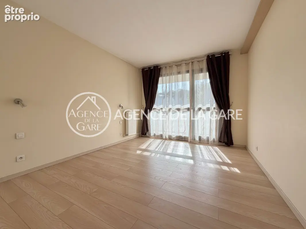 Appartement 3 pièces 64 m² à vendre à Brunoy (91800) - photo 3