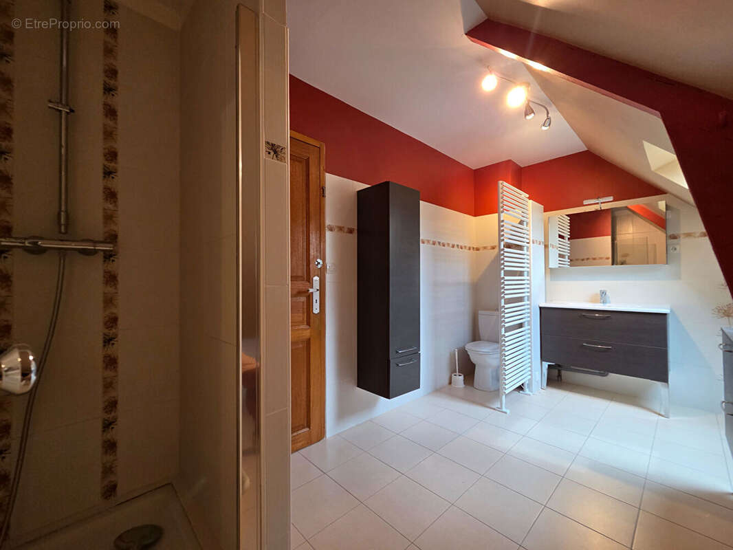 Maison à LA CHAPELLE-SAINT-AUBIN