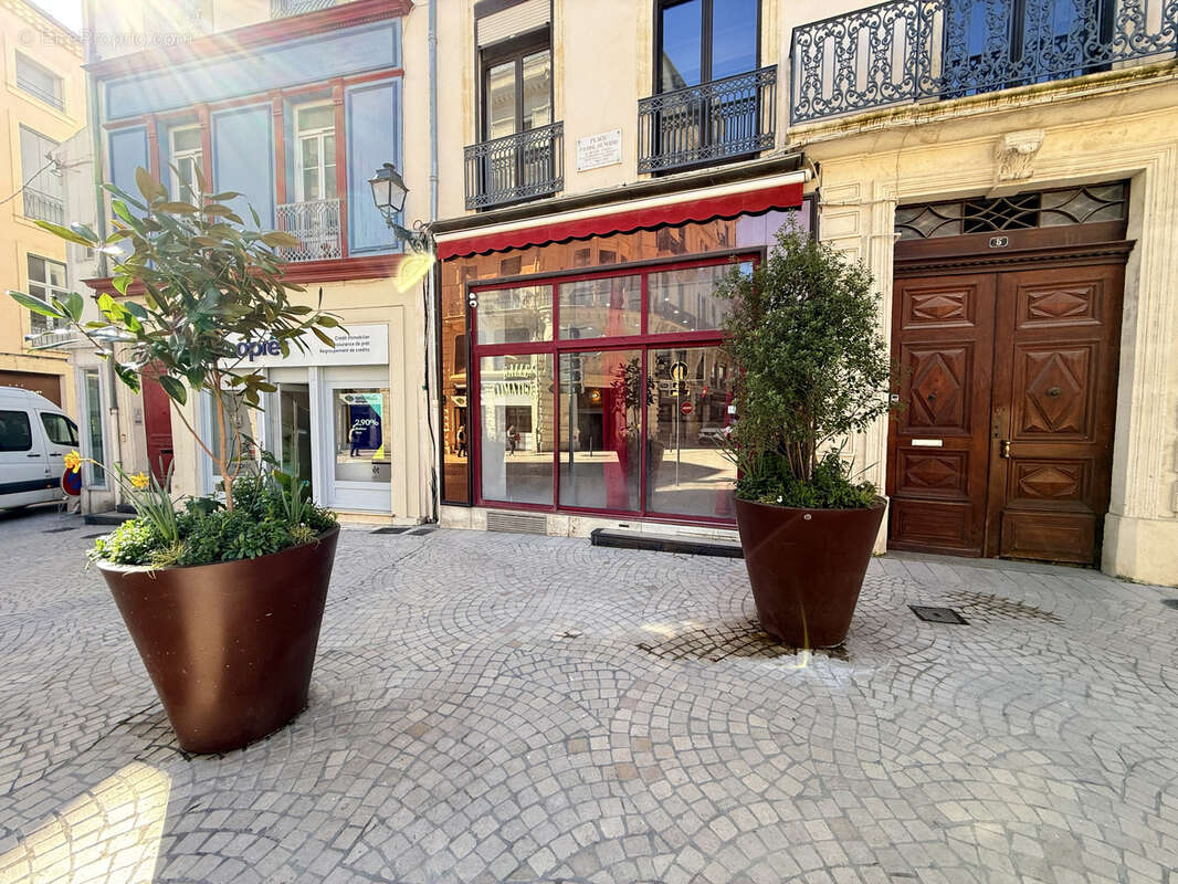 Commerce à BEZIERS