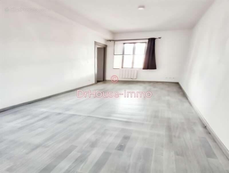 Appartement à QUILLAN