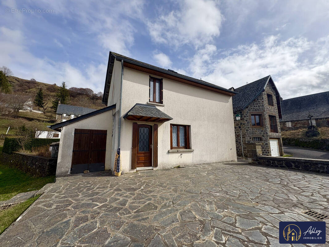 Maison à COLLANDRES