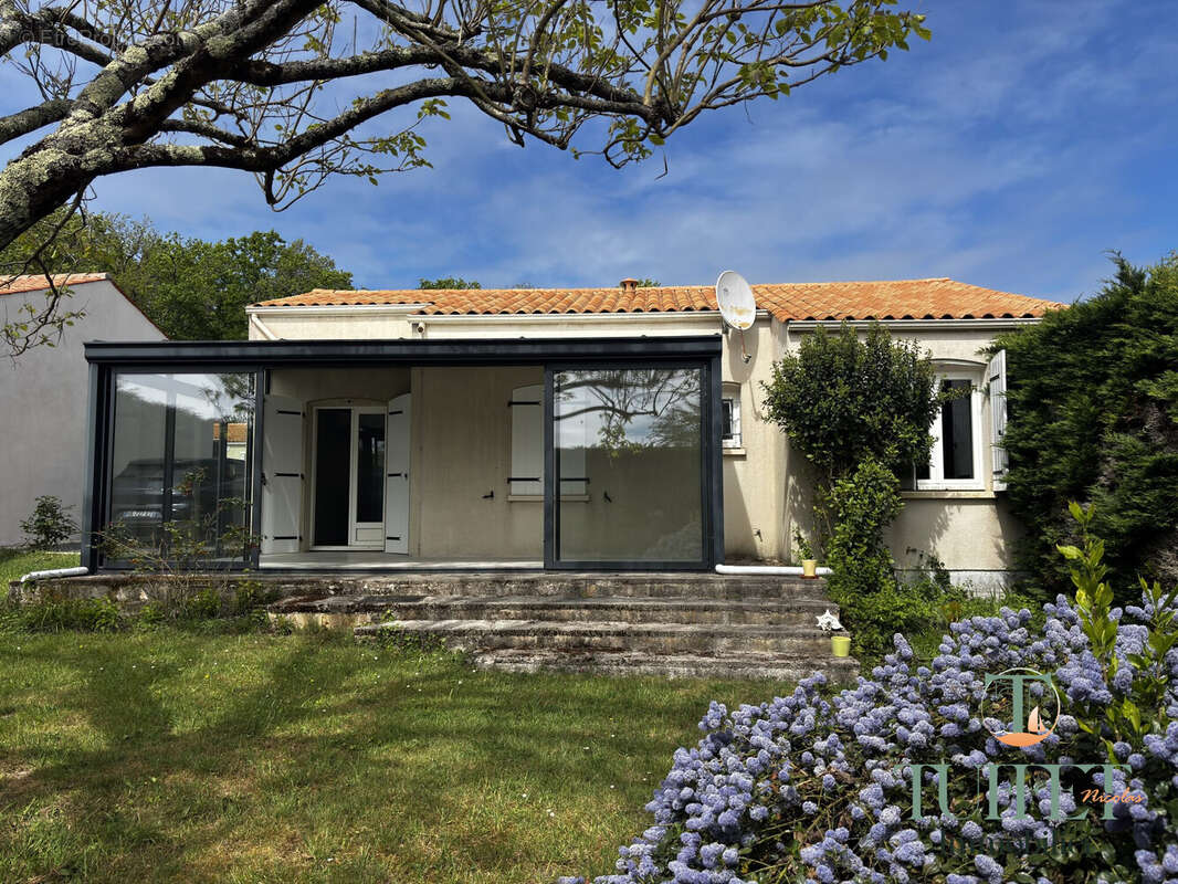 Maison à BREUILLET
