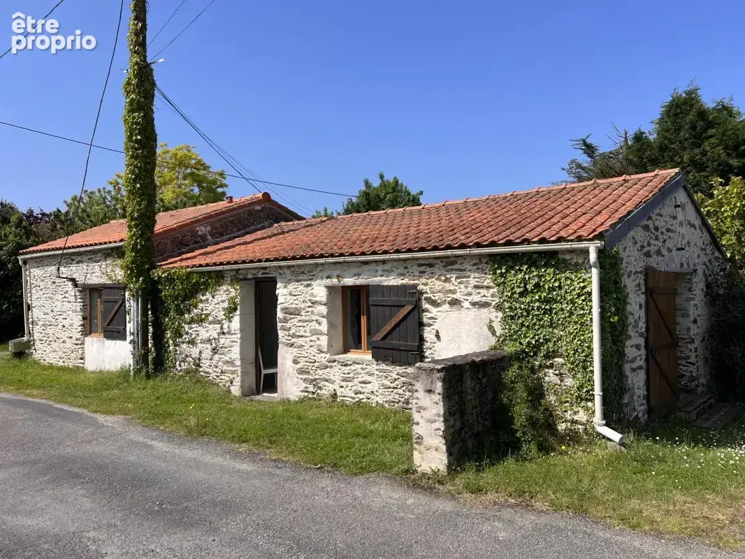 Maison à PAULX