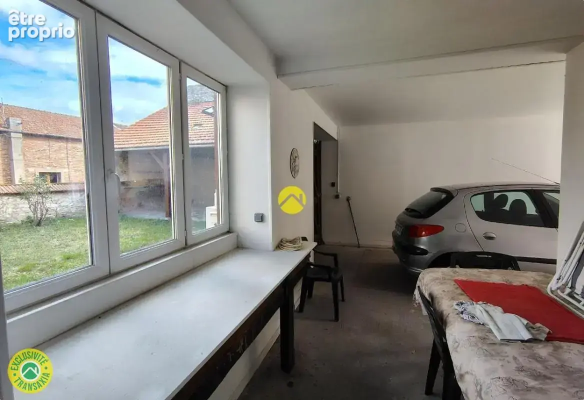 Maison 5 pièces 115 m² à vendre à Sancoins (18600) - photo 5