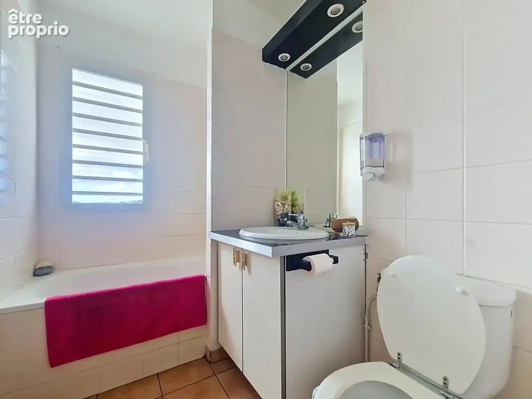 Appartement t2 de 57 m² au cœur du gosier - photo 12