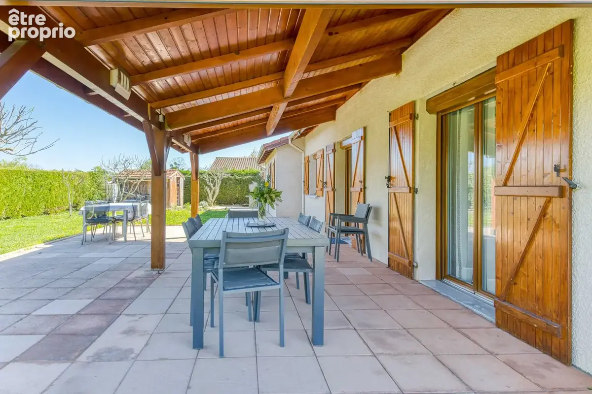 Maison 7 pièces 105 m² à vendre à Mezeriat (01660) - photo 4