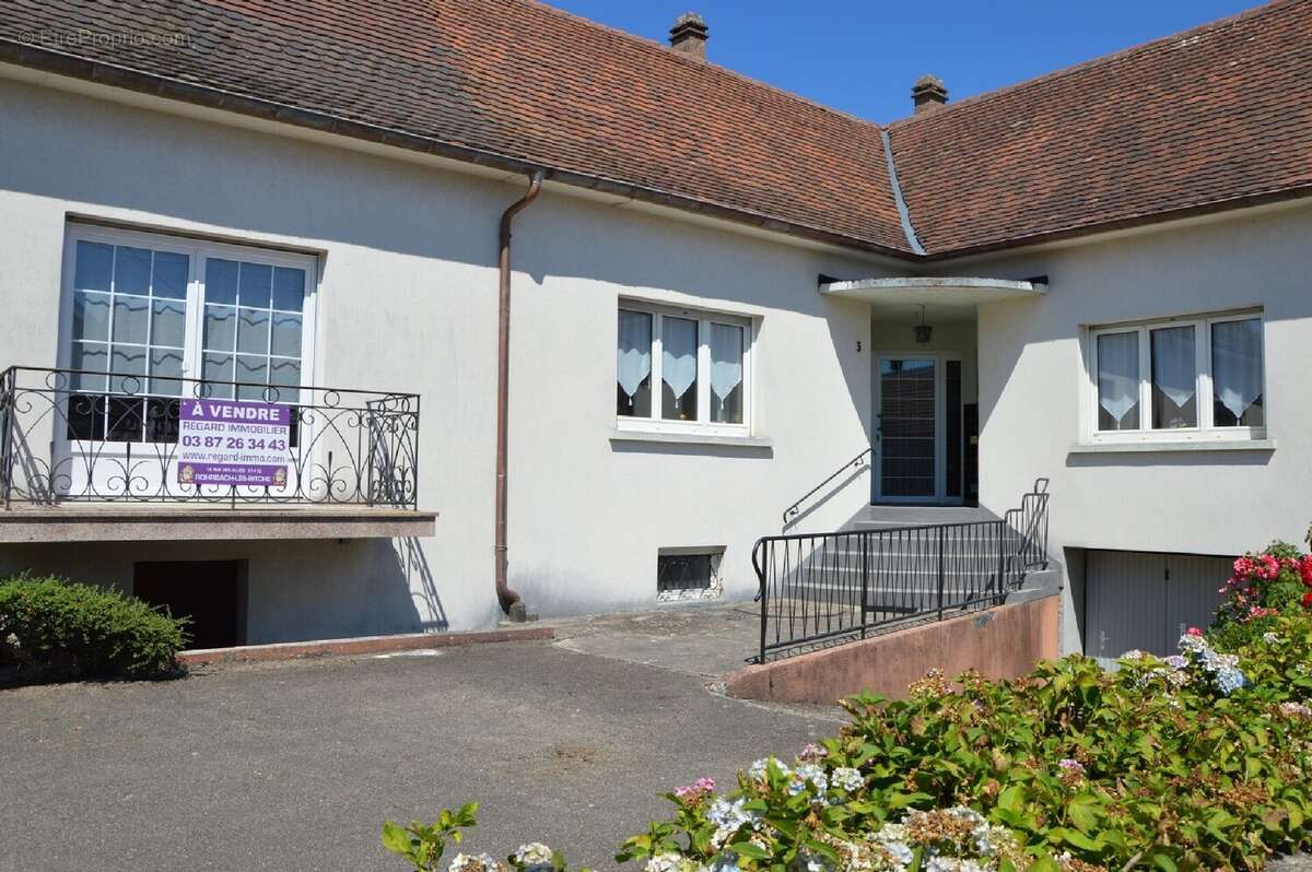 Maison à MONTBRONN