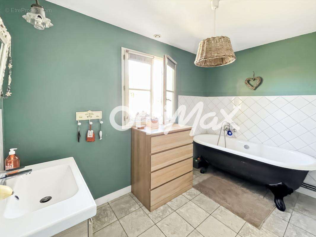 Pavillon individuel 117 M² avec jardin exposé Sud - photo 8