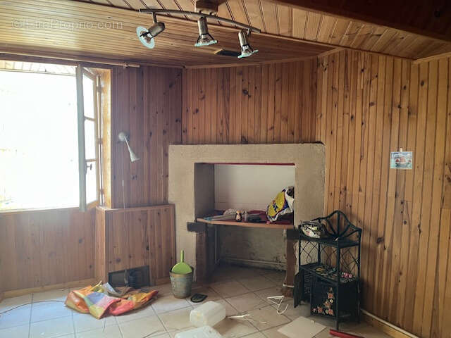 Maison à MEZIN