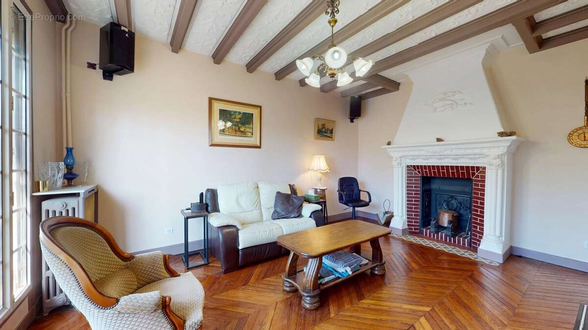 Maison à VILLEMOMBLE