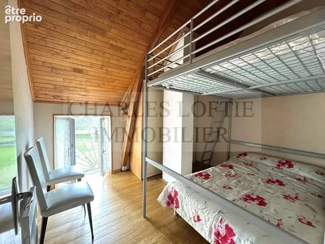 Belle maison de caractère en pierre dans un village de Bouriane - photo 15