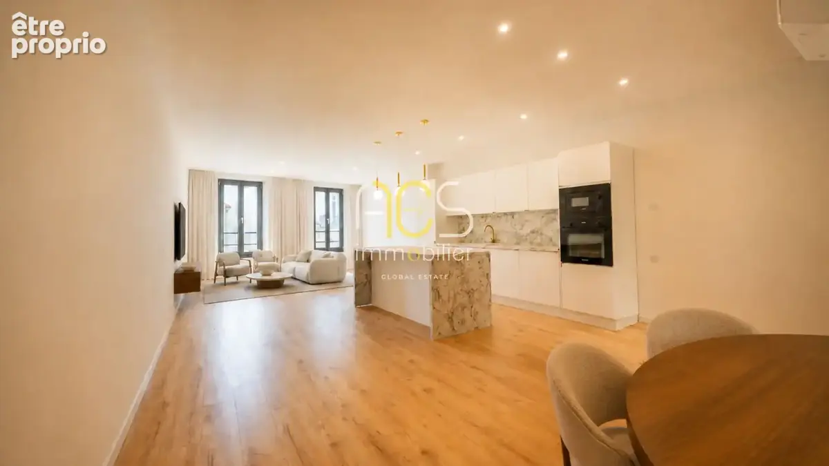 Appartement 4 pièces -  Centre-Ville Saint-Raphaël - Plage à 1min - photo 4