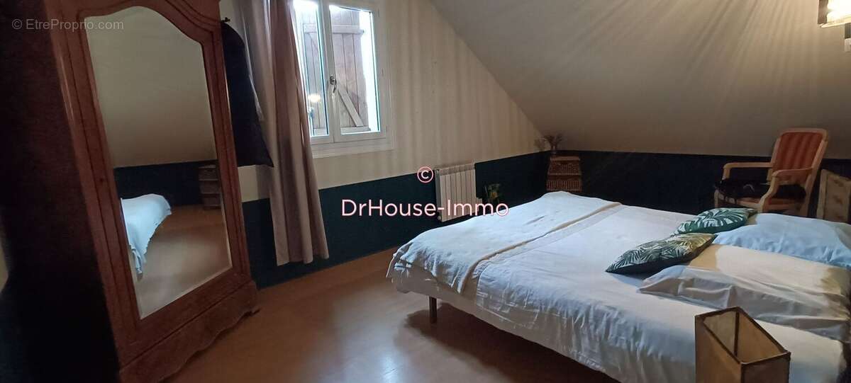 Maison 235 m² à Marigne-Laille  - photo 36