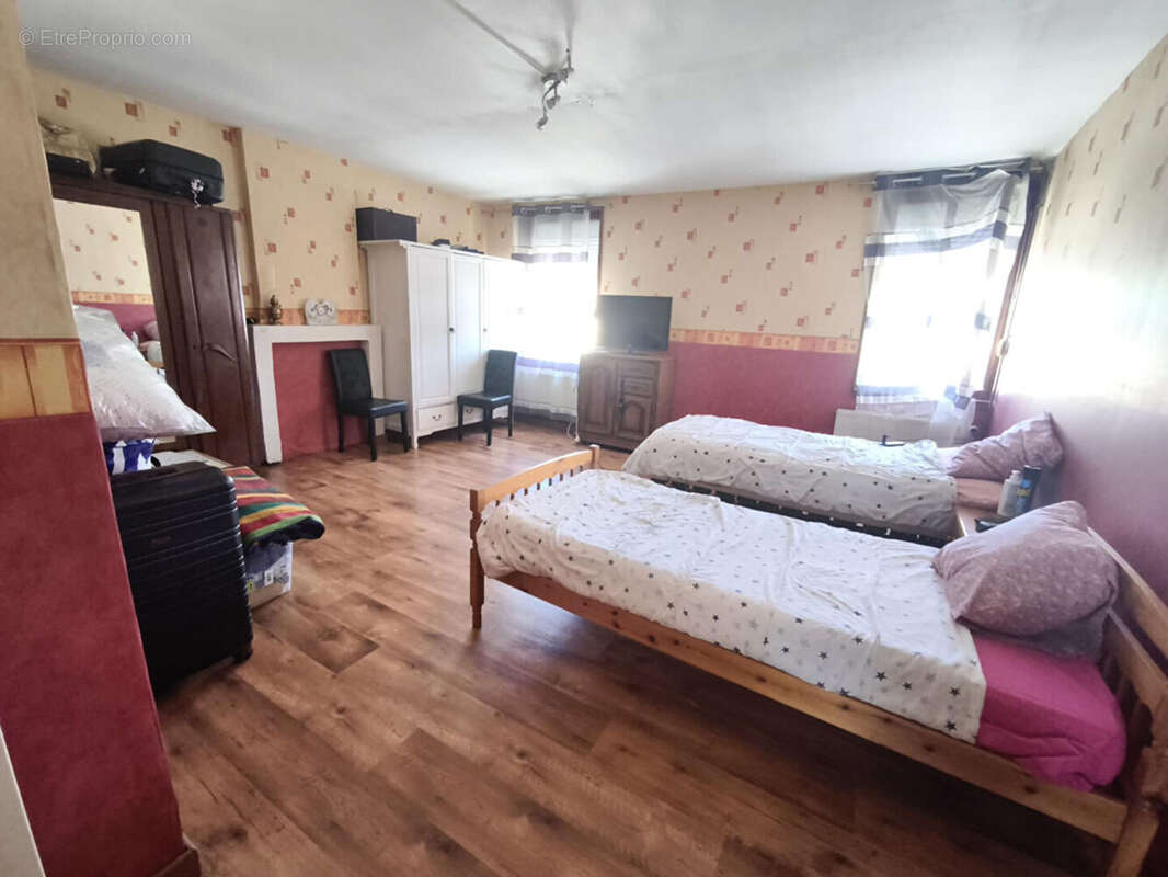 Maison à BRUAY-SUR-L&#039;ESCAUT