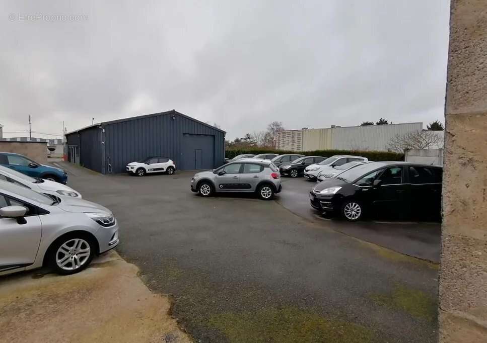 Commerce à VERNOUILLET