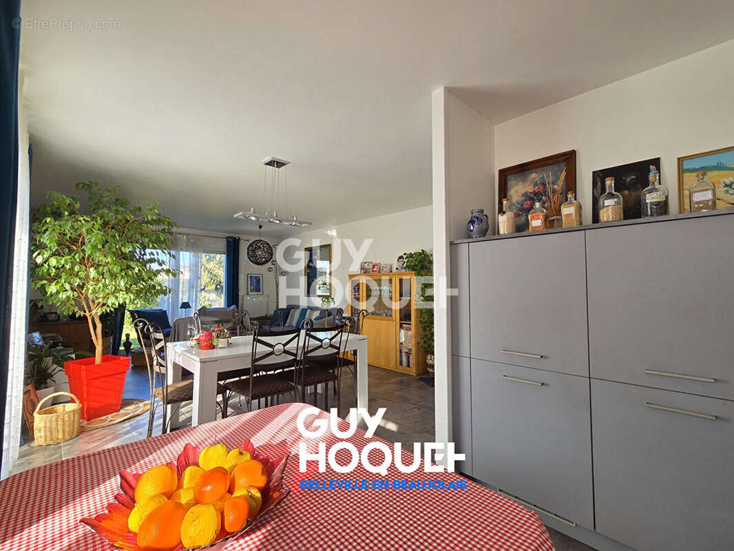 Maison à BELLEVILLE