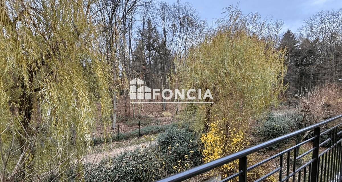 Appartement à LE PLESSIS-TREVISE