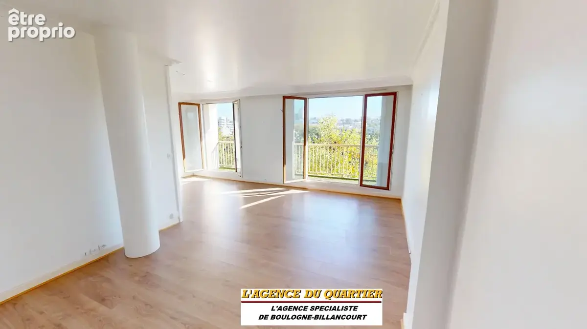 Quai Stalingrad 3/4 pièces 82 m² très lumineux balcon vue Seine - photo 1