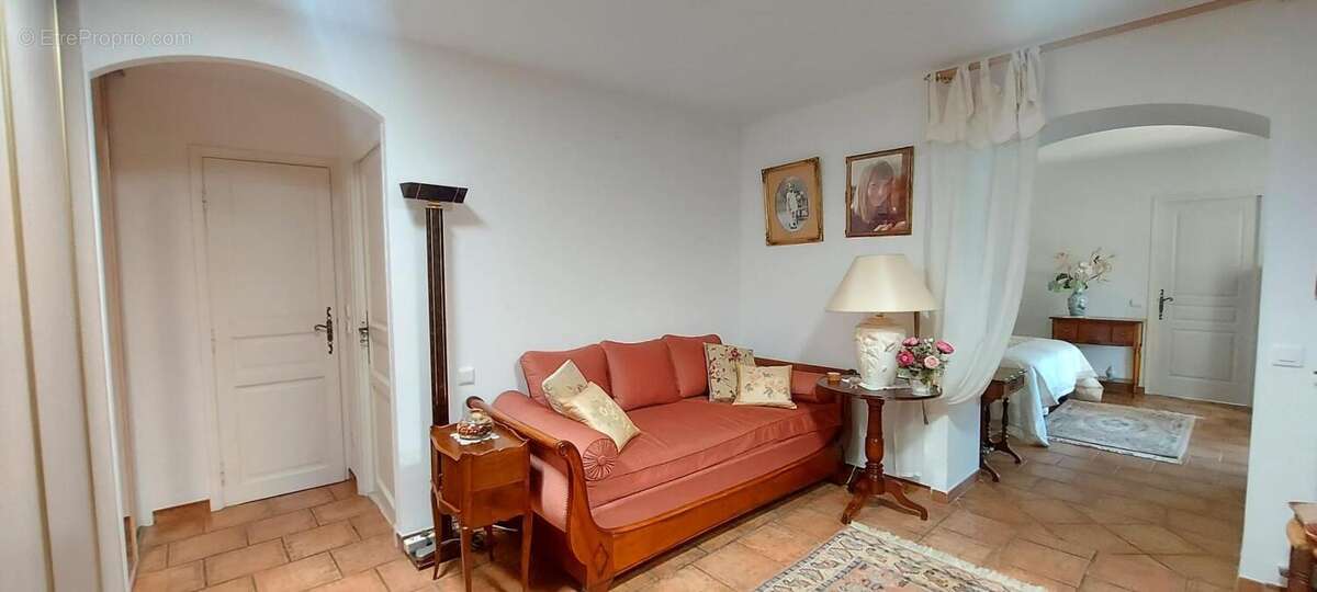 Maison à SALERNES