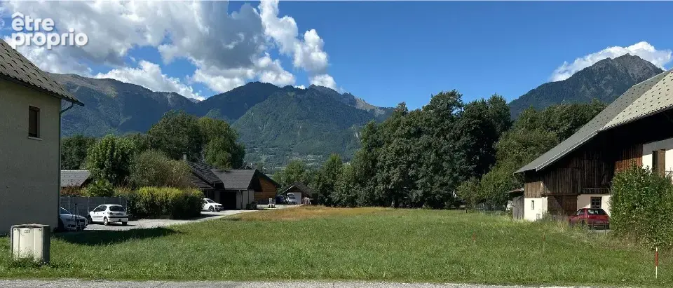 Photo Terrain à Monthion au prix de 65 000€