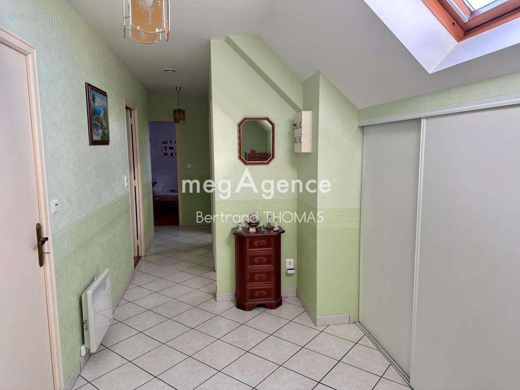 Longére avec dépendances sur 10149 m2 - photo 10