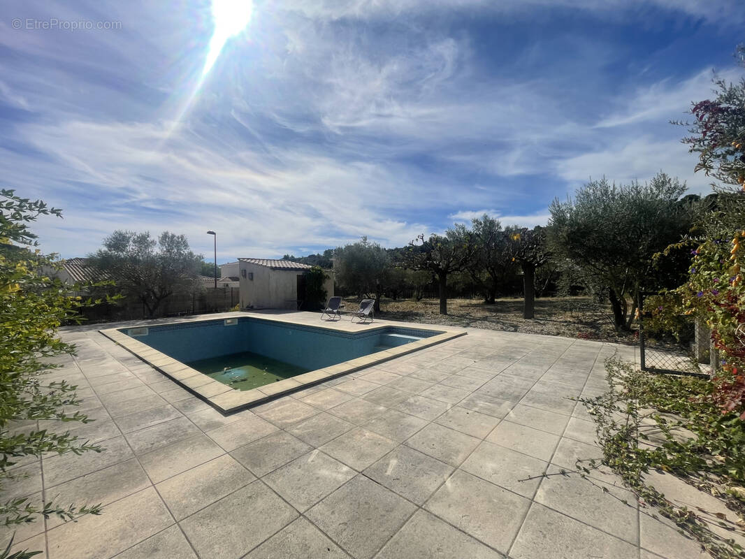 Terrain à CLERMONT-L&#039;HERAULT