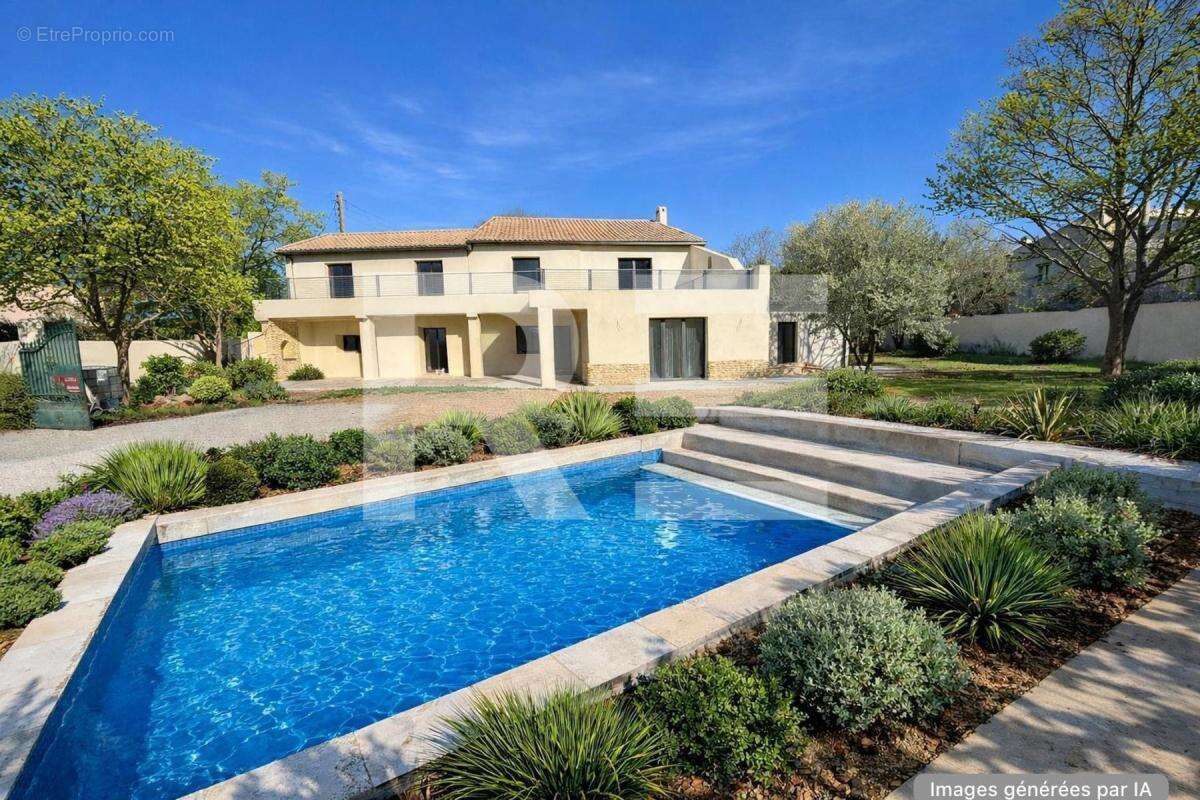 Maison à NIMES
