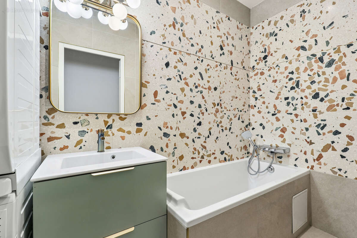 Appartement à PARIS-12E
