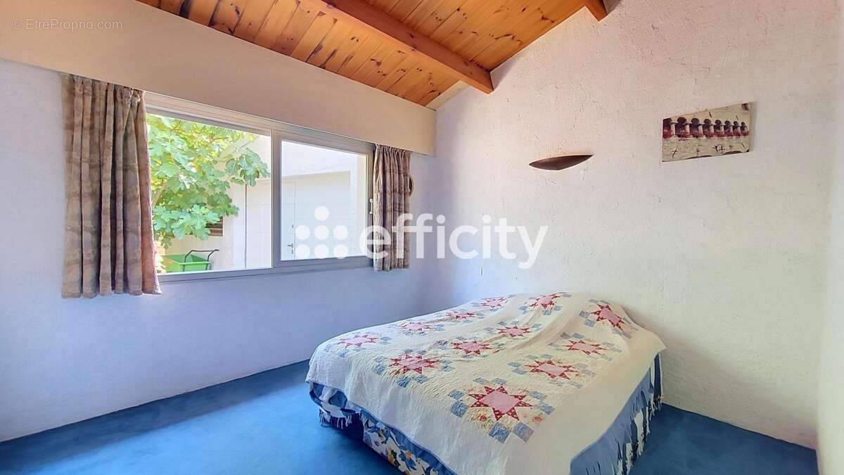 Maison 201 m² à La Roche-Sur-Yon  - photo 12