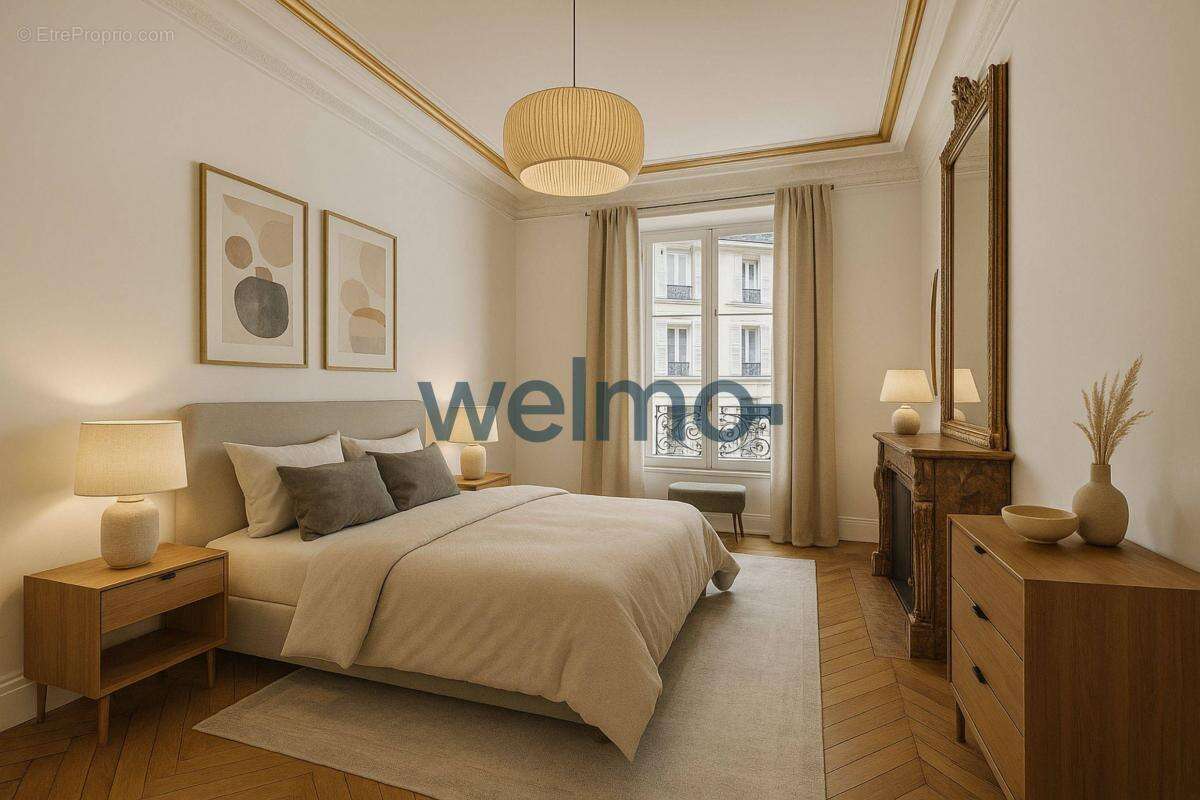 Commerce à PARIS-8E