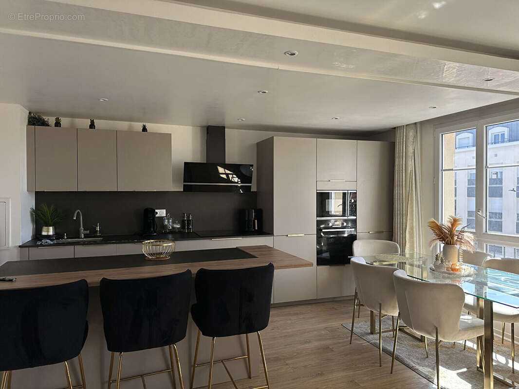 Appartement à LE BLANC-MESNIL
