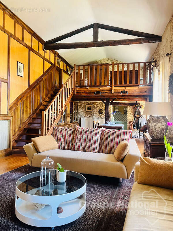 Maison à GOUDARGUES