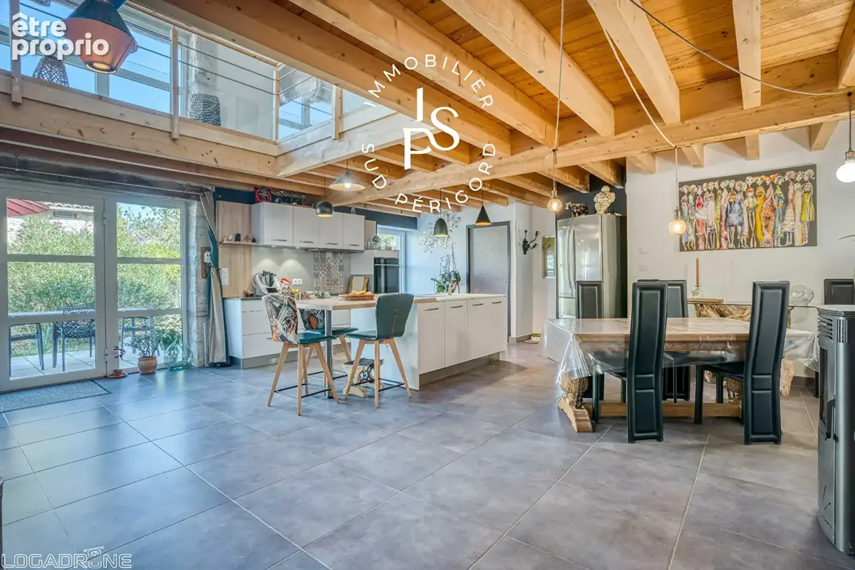 Maison en pierre avec Gîte et terrain constructible, proche Villeréal - photo 5
