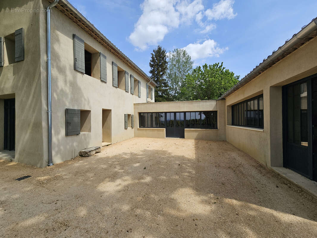 Maison à CASENEUVE