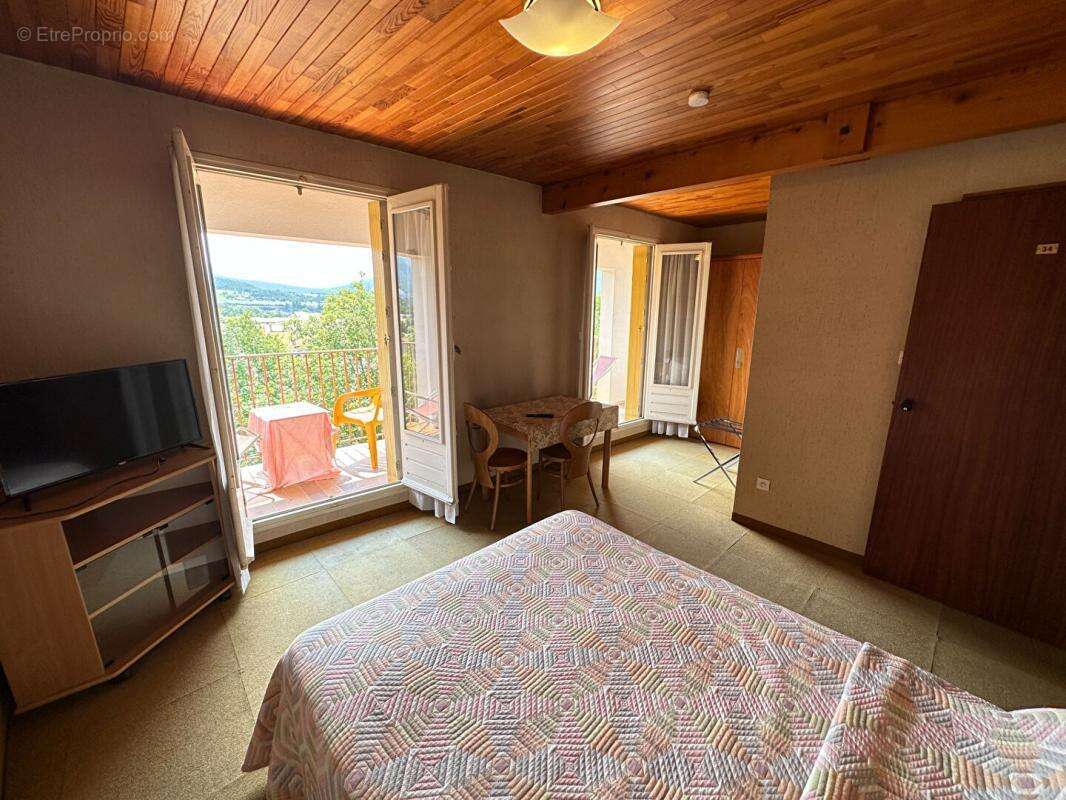 Maison à SAINT-ANDRE-LES-ALPES