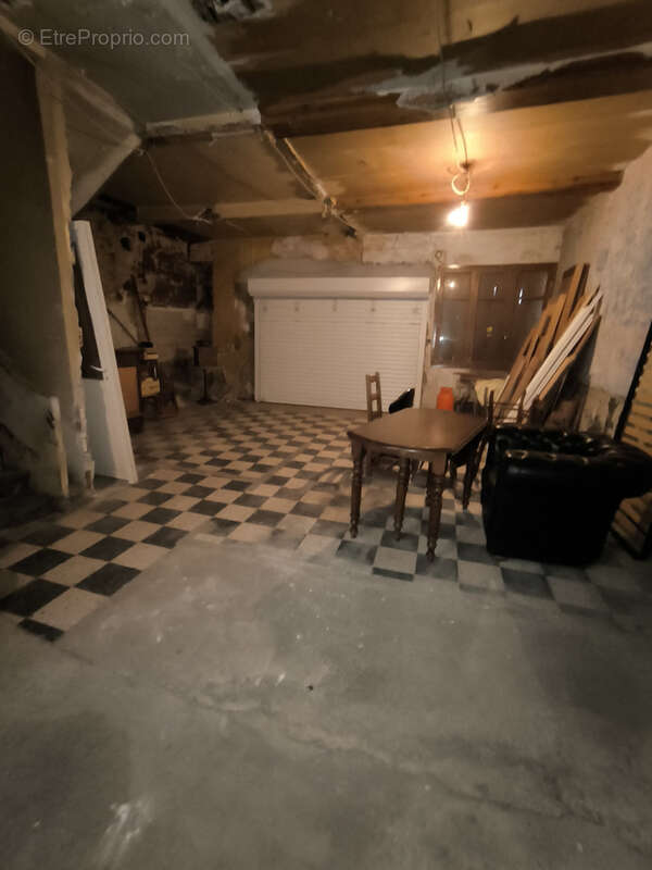 Maison à LEZIGNAN-CORBIERES