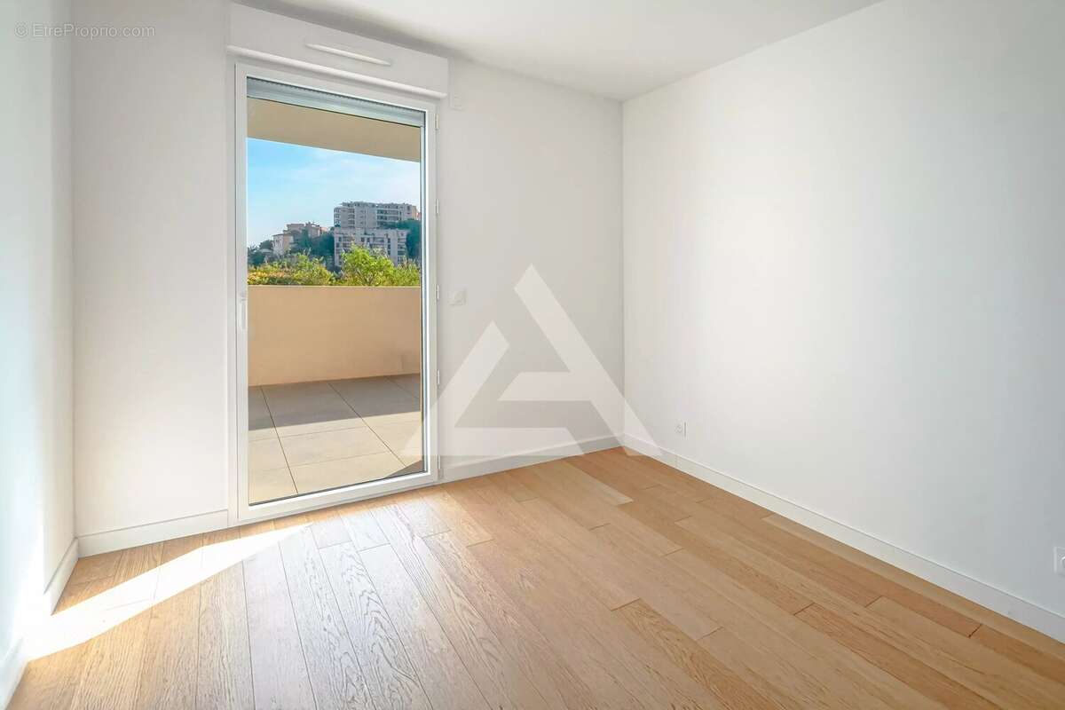 Appartement à BEAUSOLEIL