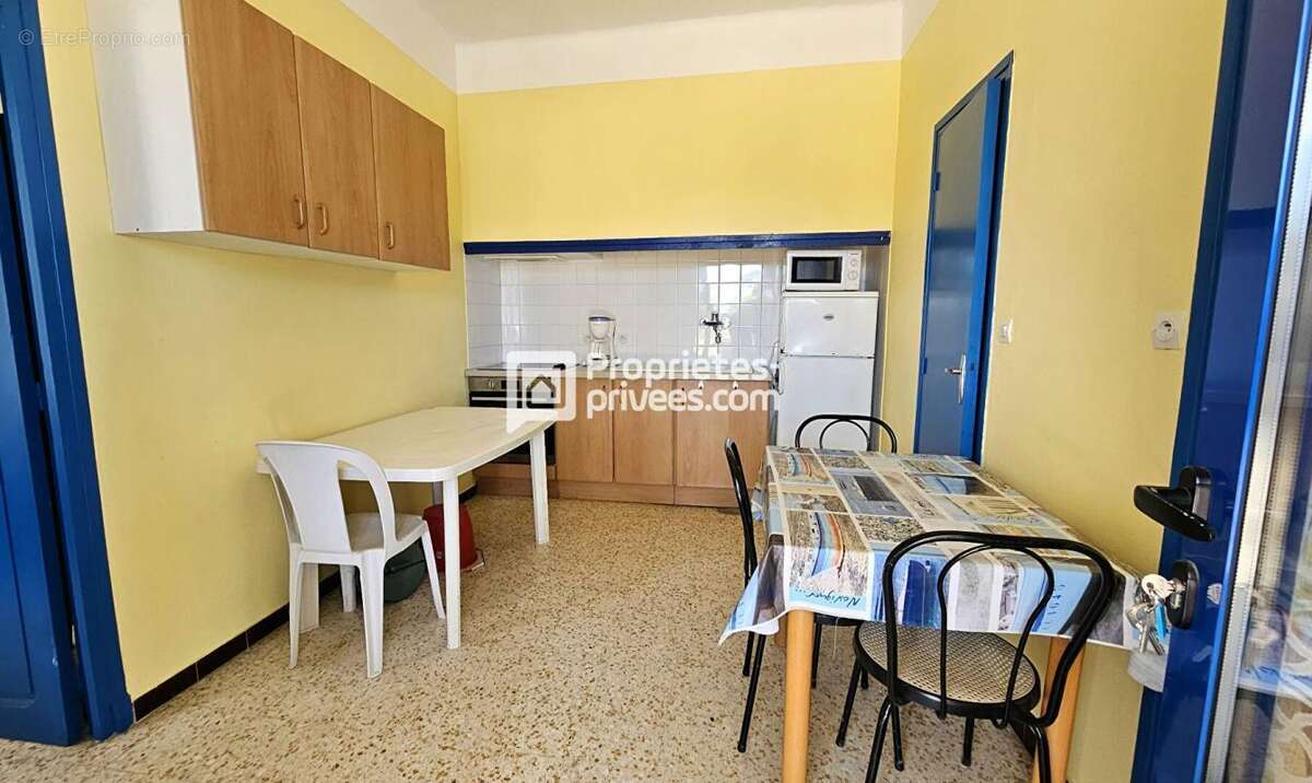 Villa Leucate-La Franqui 12 pièces de 150 m2 proche mer - photo 4