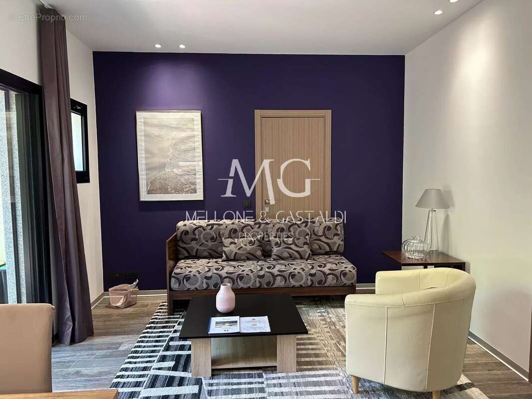 Maison à MONTAUROUX